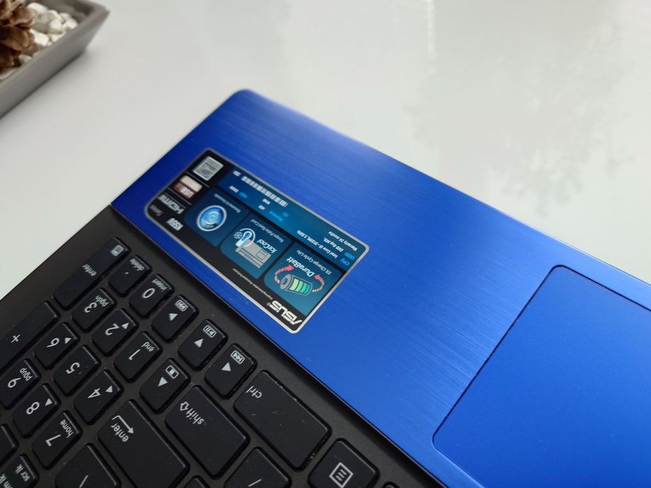 Laptop Asus K55V