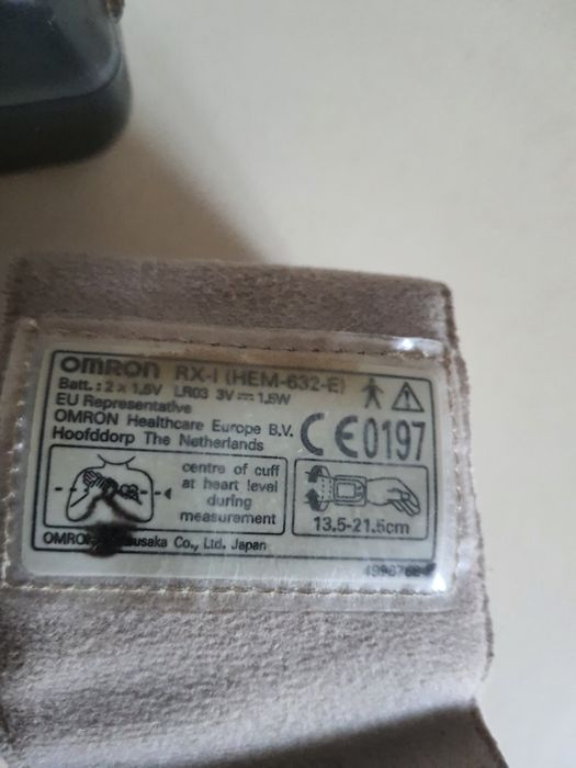 Тонометр Omron Rx-1 на запястье. Замечания  к манжете.