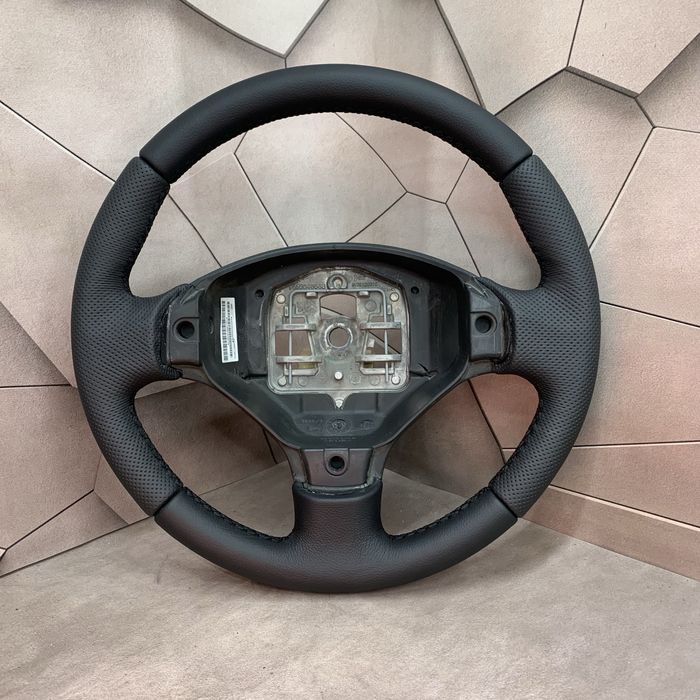 Перешитий руль на обмін Пежо 308 3008 і 5008 Peugeot