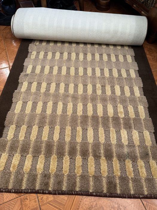 Продам доріжку абсолютно нова на резиновій основі