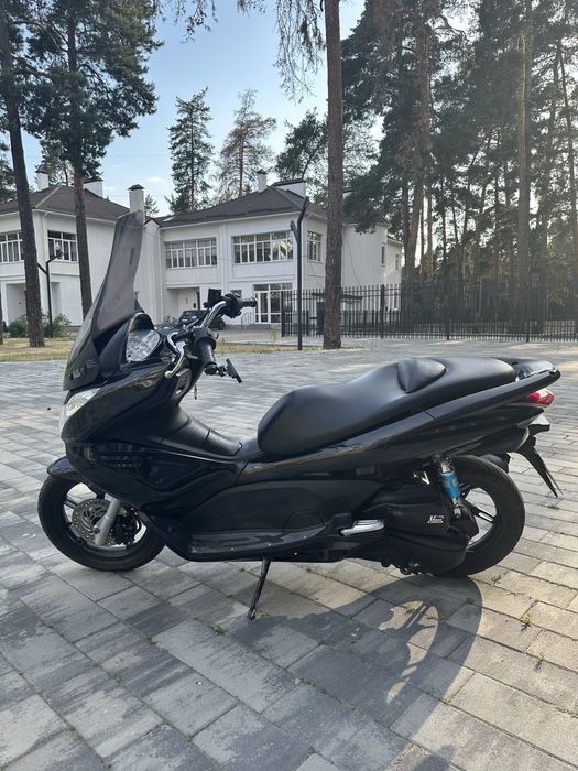 Скутер Honda pcx 125