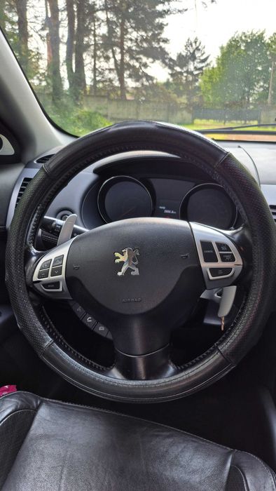 Peugeot 4007 (2010), 2.2 HDi Дизель