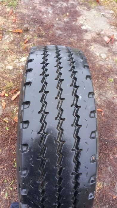 Opony ciężarowe  235/70 r17,5