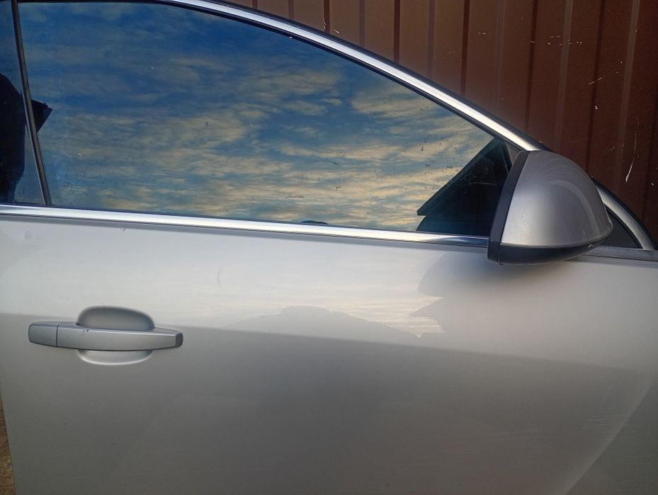 Drzwi prawe Opel Insignia Z176