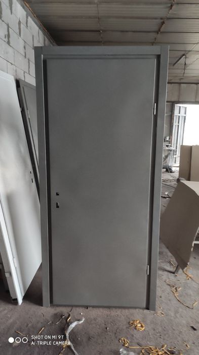 Шалені знижки двері вхідні