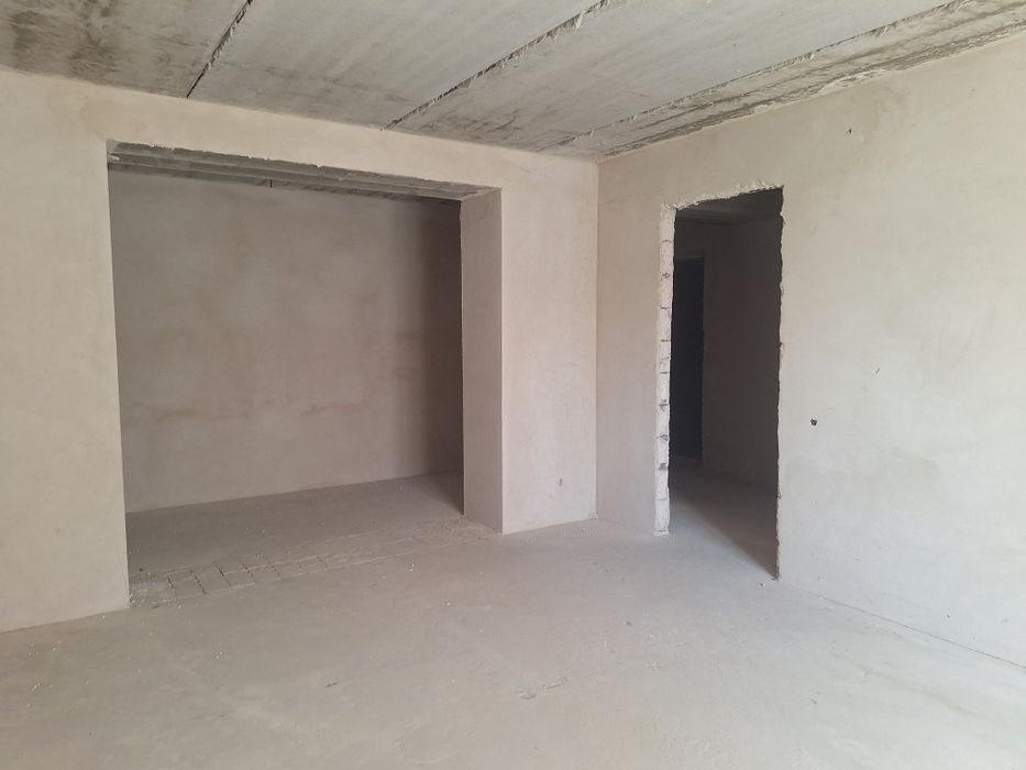 1-кімнатна 52 м з індивід ГАЗ  опаленням на вул. НОВА 31-Б в Борисполі