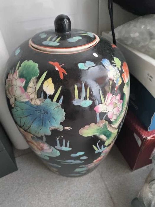 Jarro de Gengibre  Preto em Porcelana Chinesa, mid-century