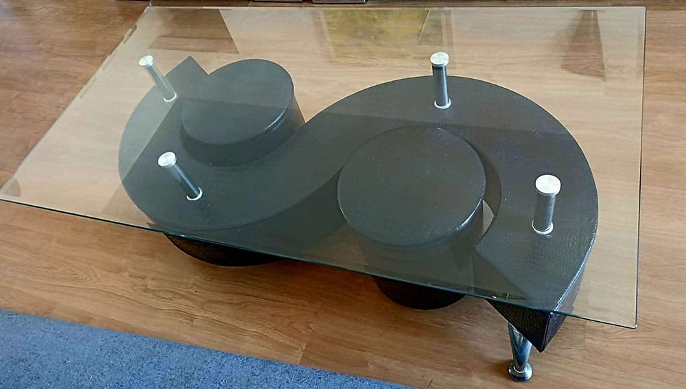 Mesa de sala de vidro