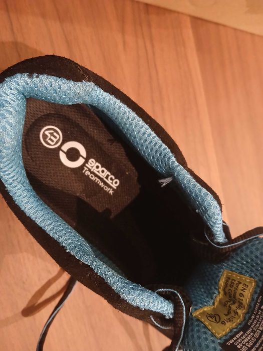 Sprzedam buty robocze