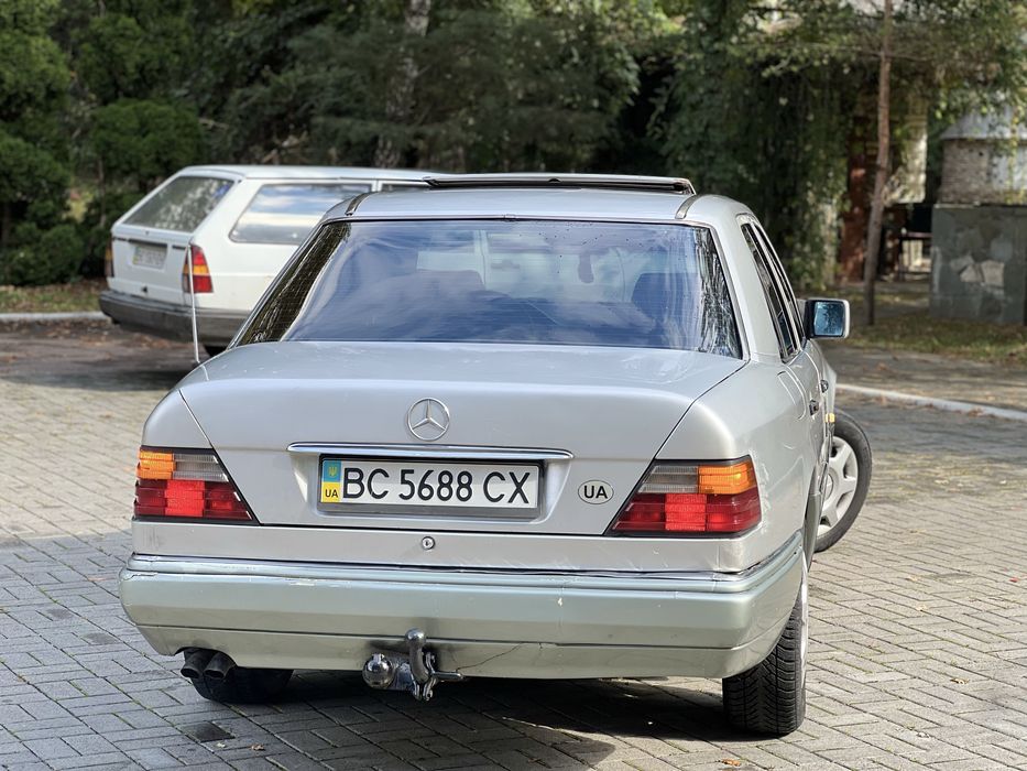 Mercedes Benz 2.5 diesel Автомат