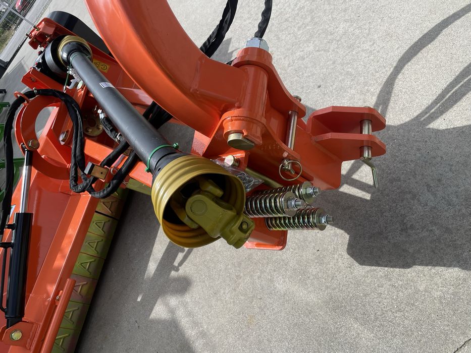 Triturador limpa bermas 1,80 PROFISSIONAL