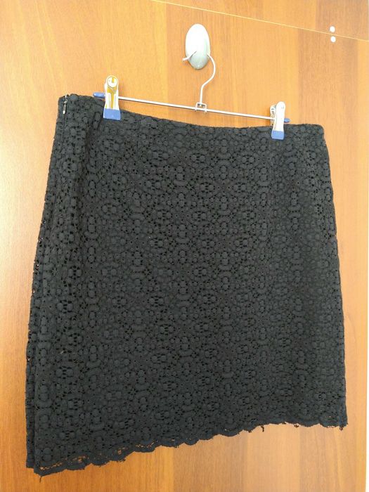 Czarna spódnica koronkowa Camaieu, r. 40 / L