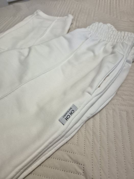 Спортивні штани жіночі