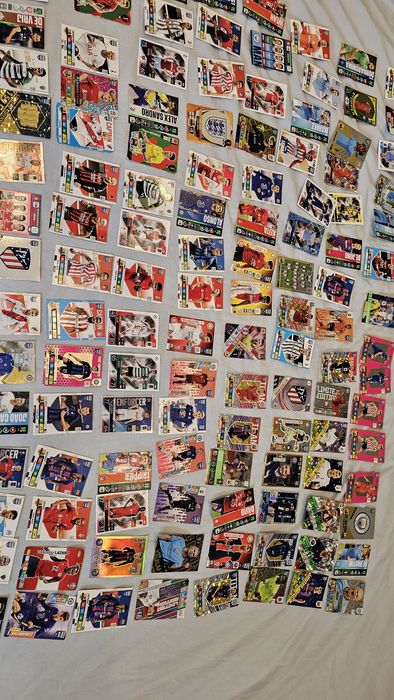 Kolekcja kart Panini piłkarskie 20 sztuk fifa 365 limited reprezentac