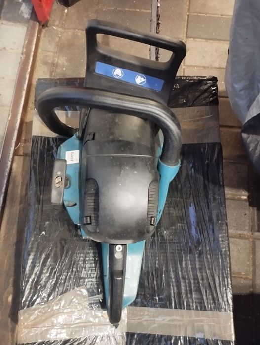 Makita dcs 4630 piła