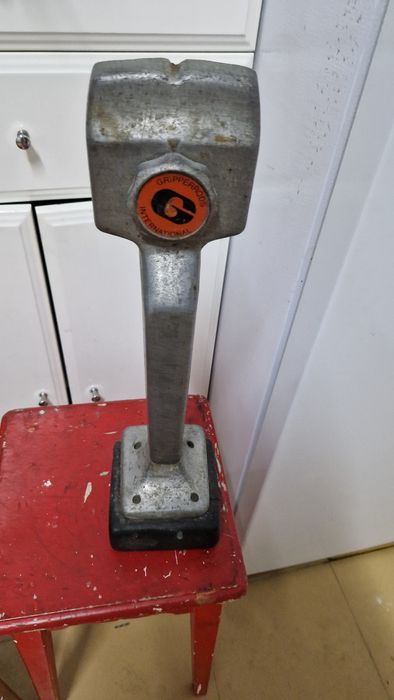 Maquina para colocação  alcatifa