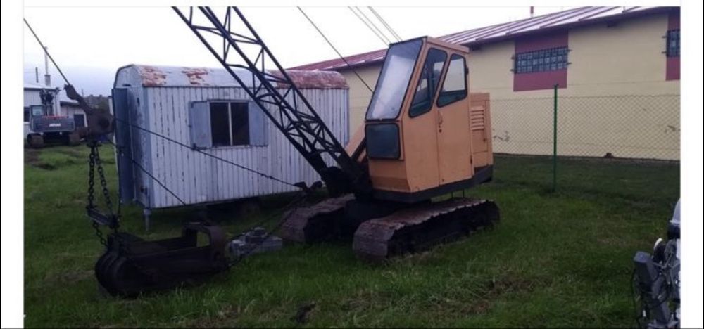 Sprzedam koparke Linowa Km251 w bardzo dobrym stanie gotowa do  pracy