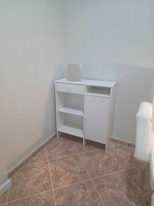 Aluguer gabinete em loja de estética
