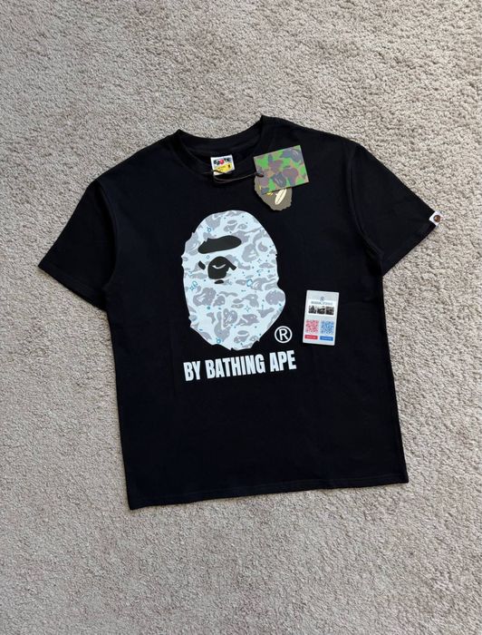 Футболка Bape с фосфорным логотипом