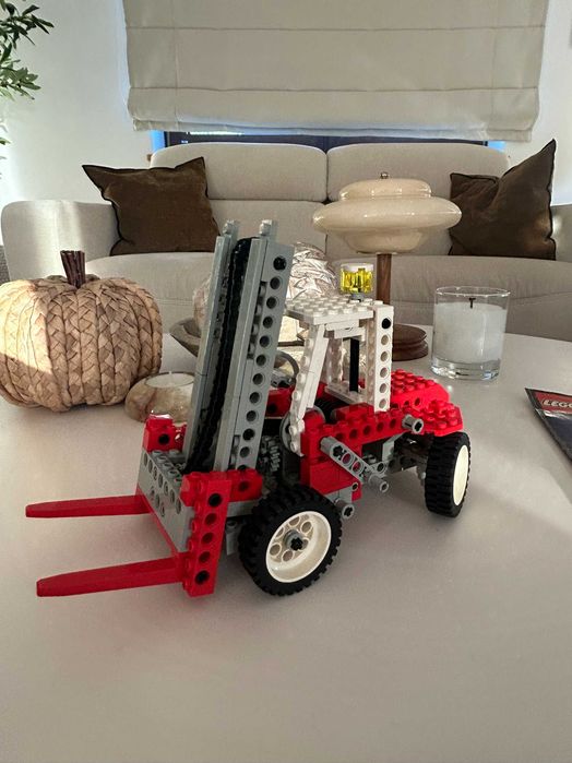 Lego Technic 8835 Forklift Wózek widłowy - Stan 5+