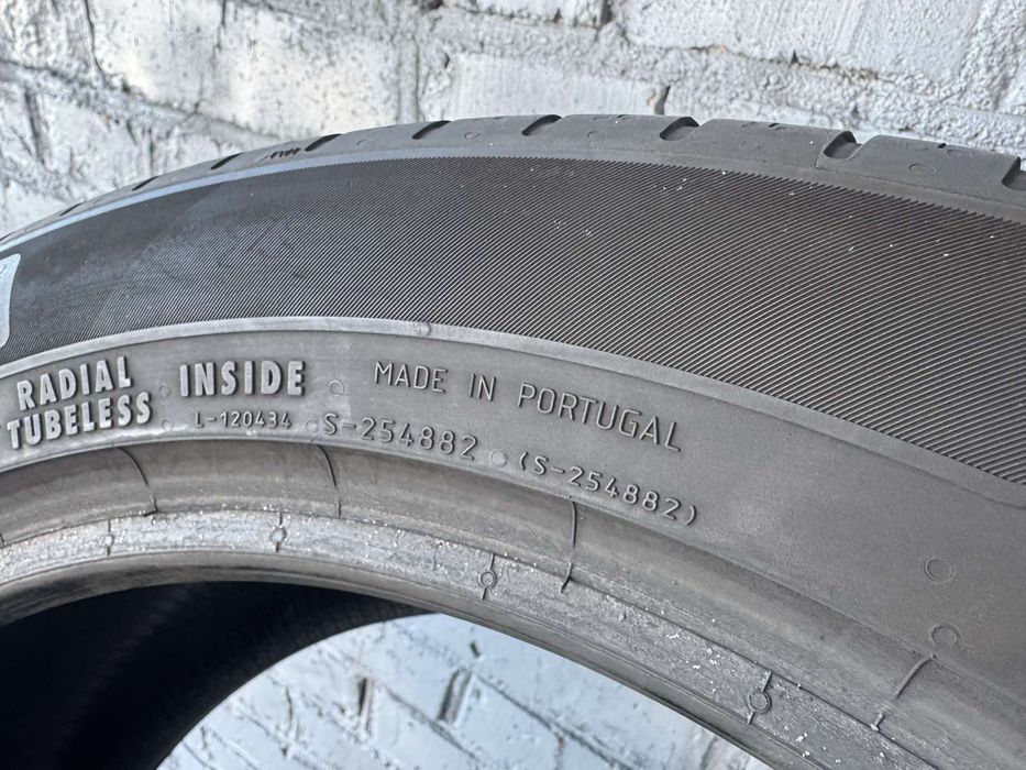 Майже нові літні шини Uniroyal 255/45 R18