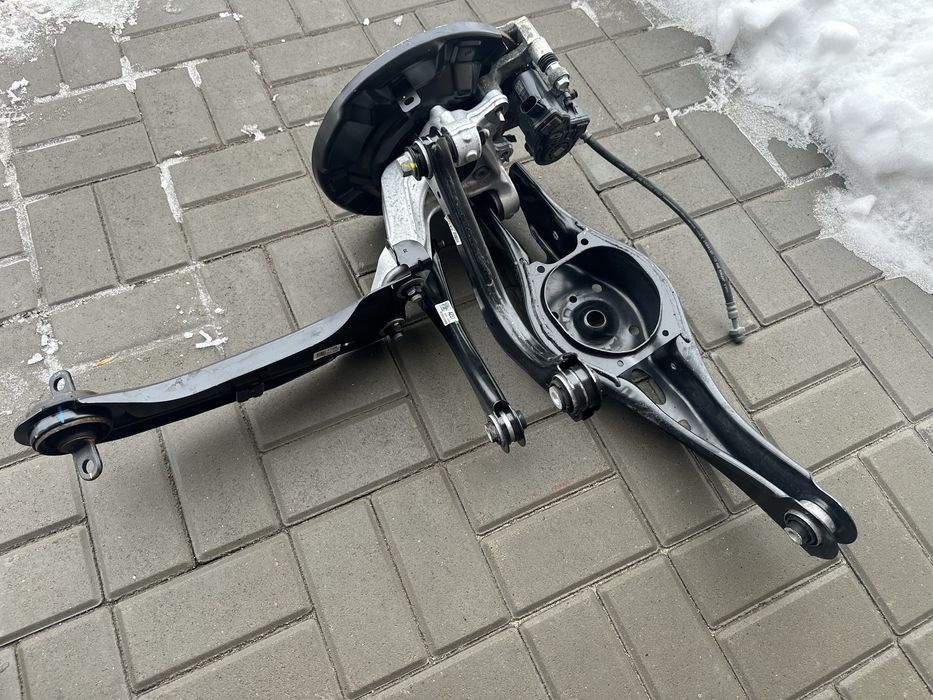 Амортизатор  Hyundai Kona FAMR 54651-BFAMO ричаг, цапфа 24 рік