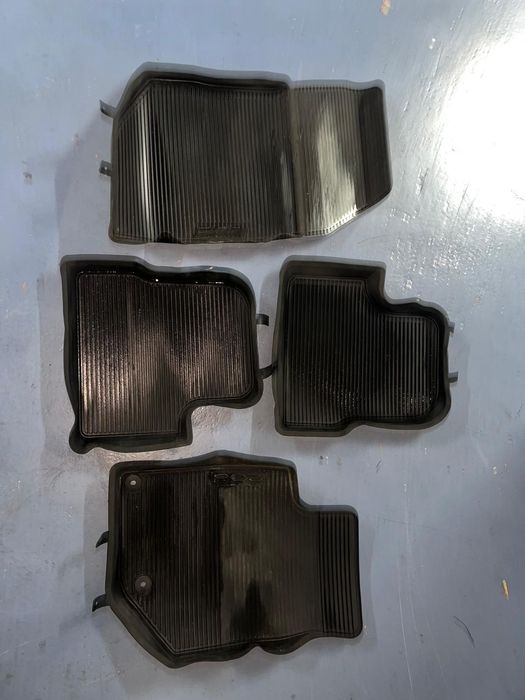 Tapetes de borracha | PEUGEOT 208 (modelo 2020)