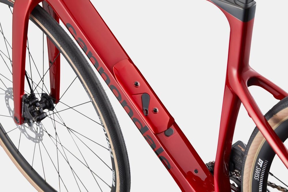 Rower szosowy Cannondale Synapse Carbon 4 color Red - Rozmiar 54