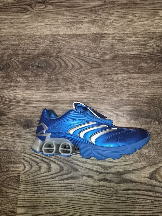 Adidas Predator Megaride