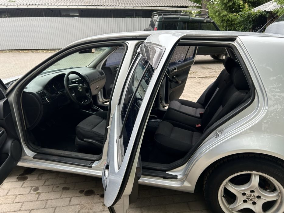 Продам Гольф 4 2003р. З кондиціонером!