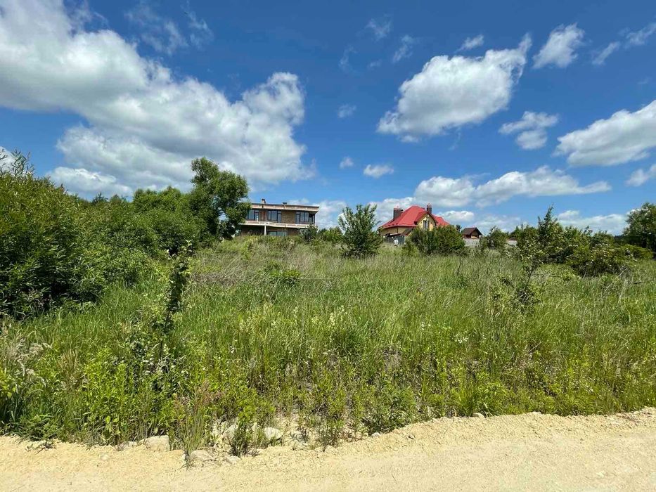 Продаж ділянки в Бірках. Без комісії.