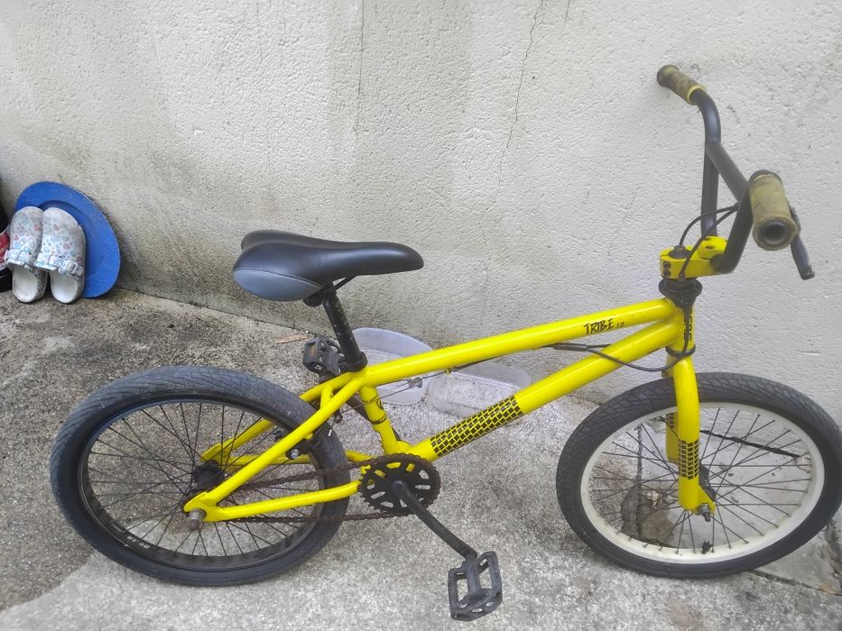 Vendo bmx berg amarela