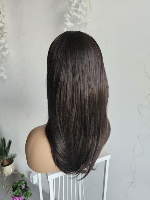 Tupet topper Celia naturlany ciemny brąz naturlany efekt