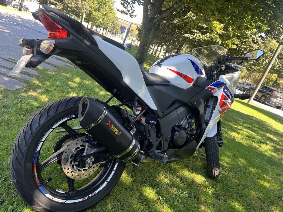 Moto Honda CBR R125