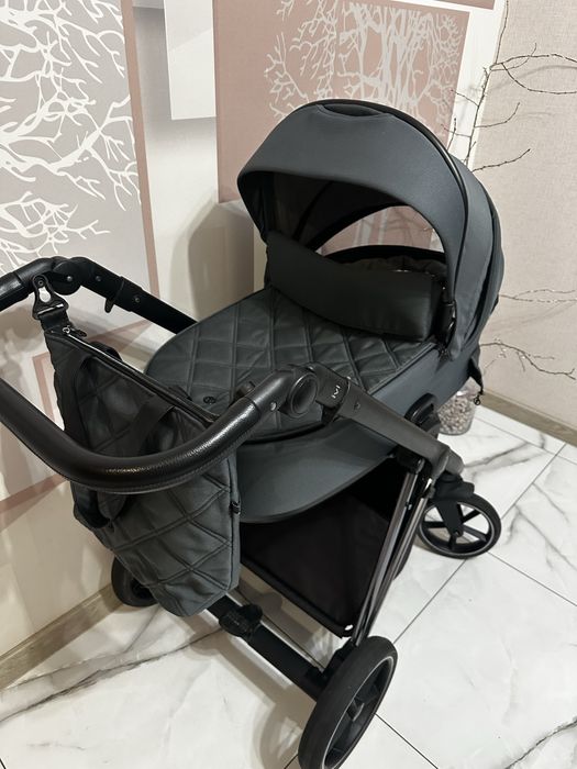 Коляска  Roan ivi
