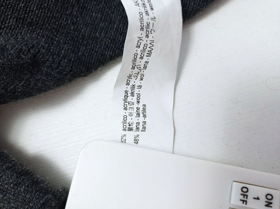 Wełniany sweter męski Zara