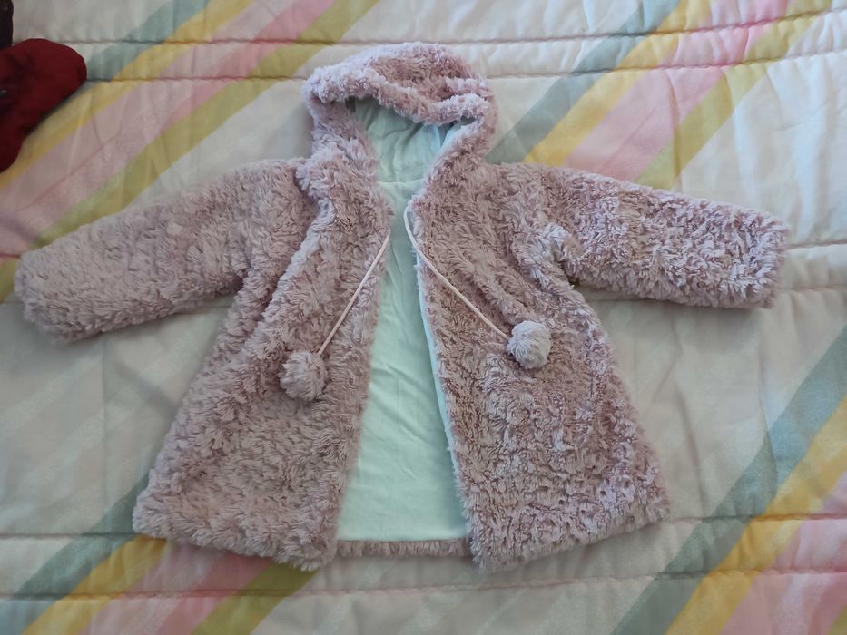 Casacos Menina 1 a 4 anos - Diversos Modelos - Perfeito estado!
