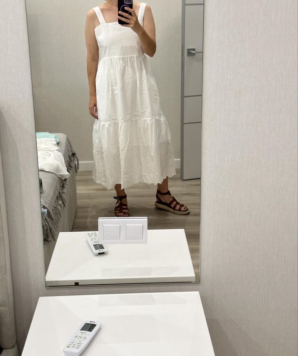 Uniqlo неймовірна , натуральна сукня сарафан, прошва