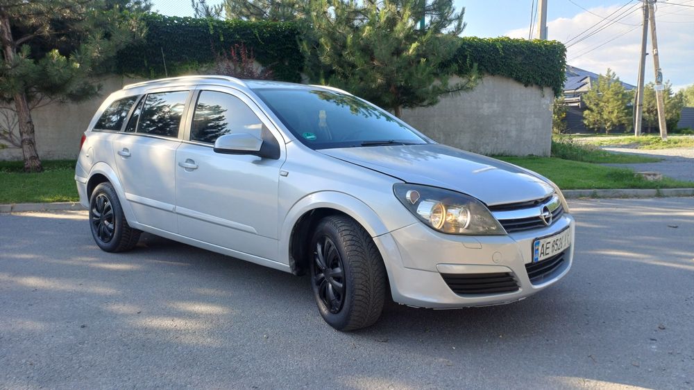 Продам легковой автомобиль