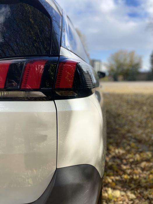 Peugeot 5008 (2020)