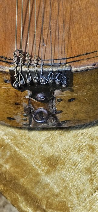 viola de fados séc. XIX 120.€