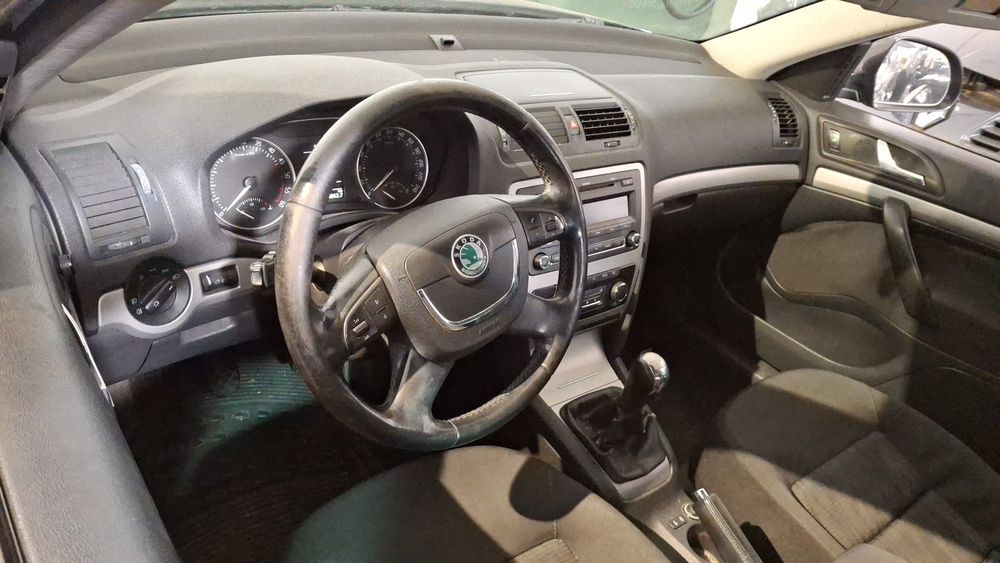 Skoda otavia break 1.6tdi 2010 para peças