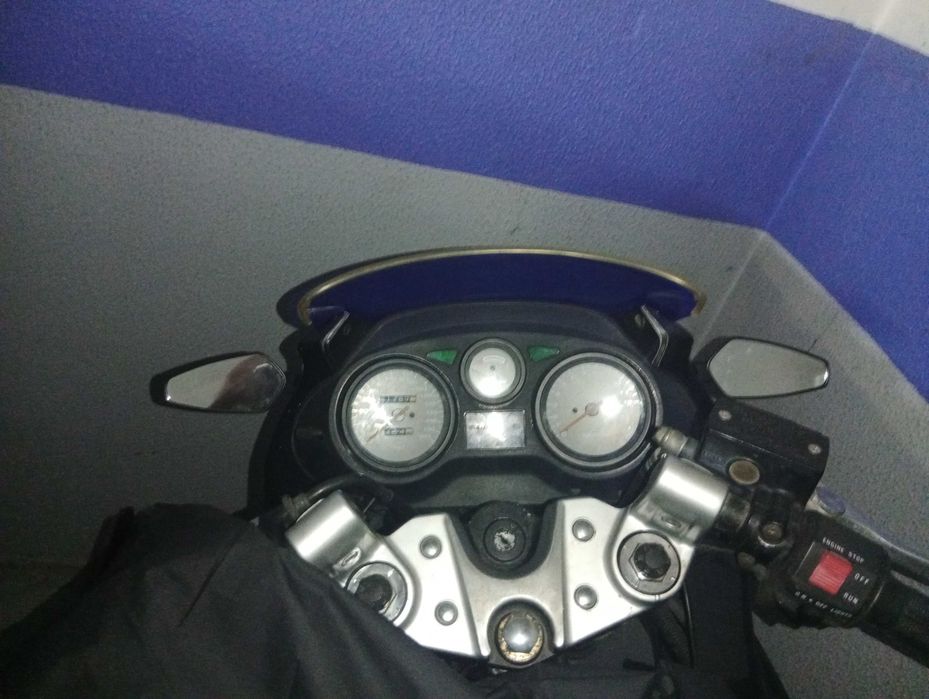 Vendi Moto Suzuki GSX 750f Katana