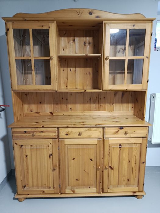 Sprzedam kredens lite sosnowe drewno