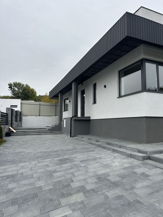 Продаж розкішного будинку в р-ні Червениця