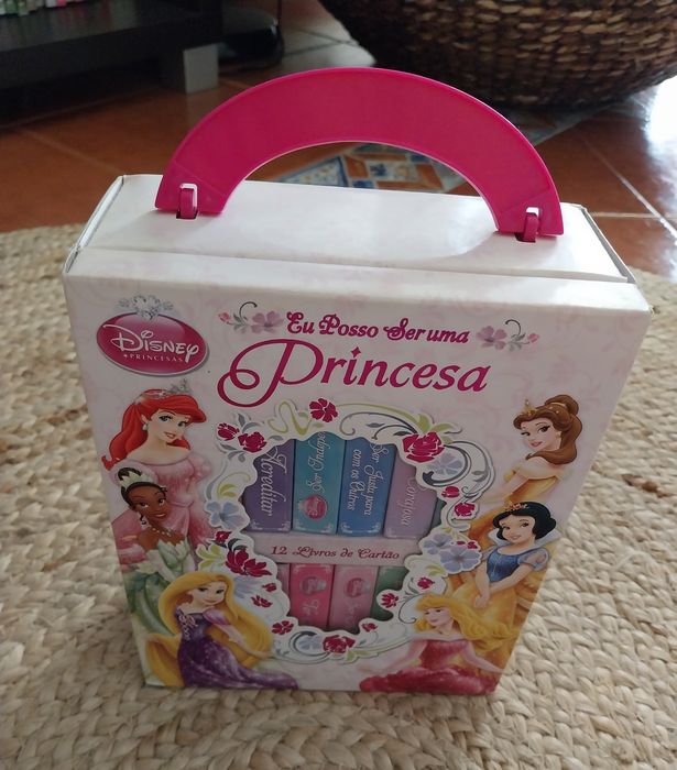Caixa de 12 livros Disney Princesas . Eu posso ser uma princesa