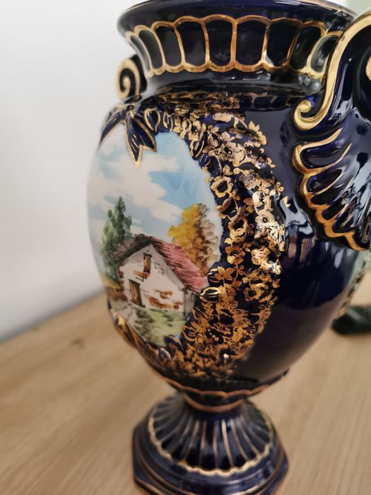 Jarra antiga cerâmica Alcobaça Raul Bernarda-RB azul cobalto e dourado 26 cm