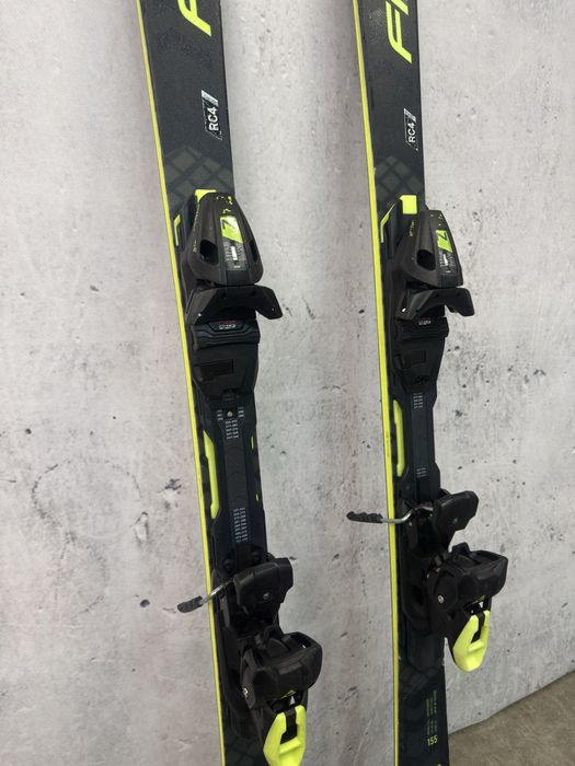 Narty Fischer RC4 SC 155 cm 2025