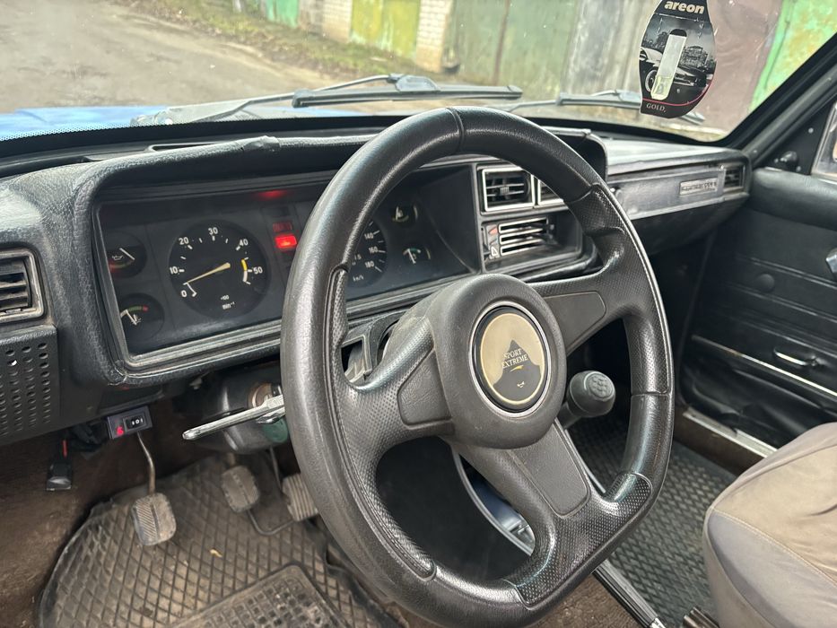 Продам авто ваз 2107