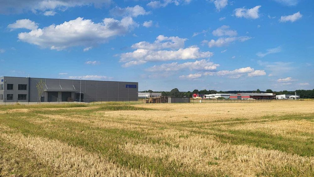 PLAC 4000 m² DO WYNAJĘCIA – Wola Dębińska – DK94 – blisko A4
